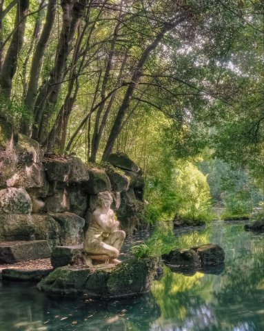 Statue of the goddess Venus bathing at the English Garden, Royal Palace or Reggia di Caserta, Italy (c. 1862). Tommaso Solari (Italian, 1820-1889).