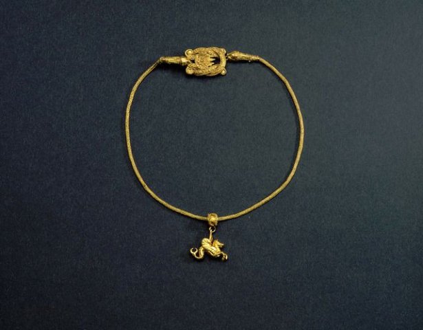 Thigh Band with Pendant, Greek or Thracian, late 4th century BC.