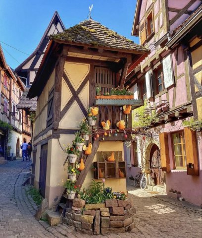 Eguisheim, Alsace, France.