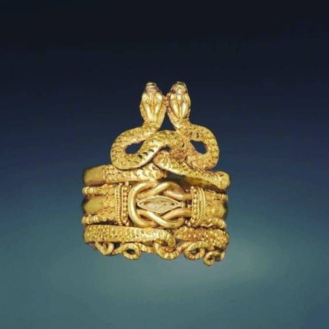 Gold Ring, Roman, 1-100 AD, Featuring snakes and Herakles Knot.