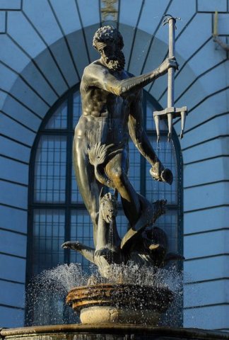 Neptunbrunnen, Danzig