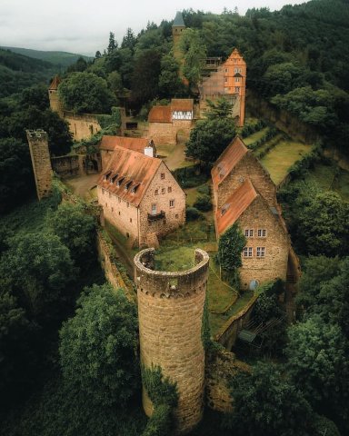 Schloss Hirschhorn.
Hirschhorn, Bergstraße district of Hesse, Germany.