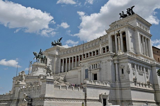 Monumento a Víctor Manuel II, Roma, Italia.