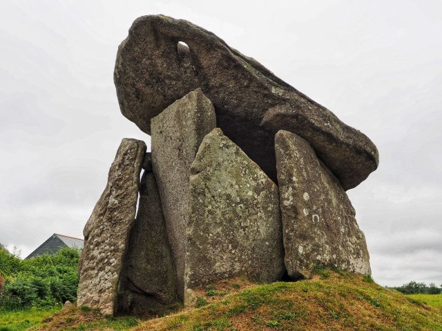 Trethevy Quoit Prehistoric Burial Chamber, Cornwall.